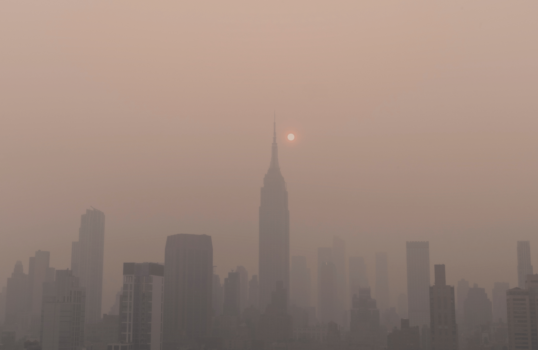 Thick orange smog over the New York City Skyline