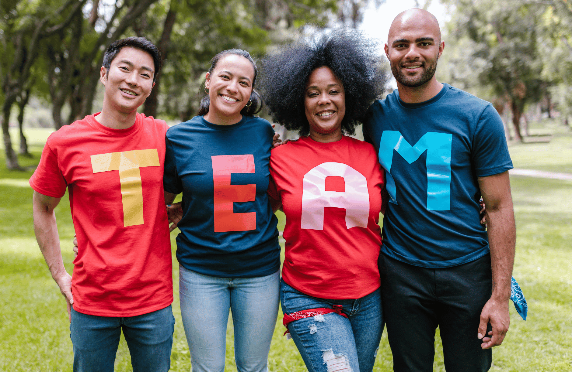 Research reveals it is important to balance individual and team incentives to foster a supportive and high-performing salesforce